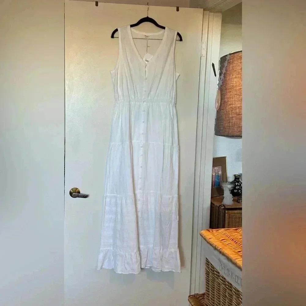Splendid White Button-Front Sleeveless Maxi Dress